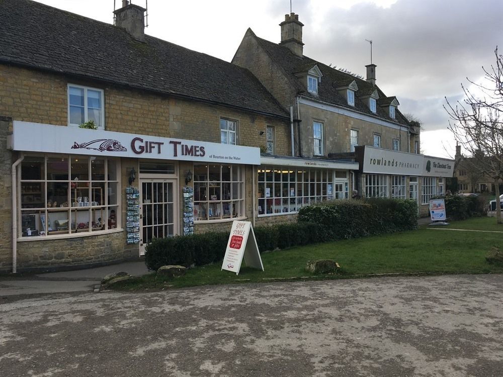 Chestnut Bed And Breakfast Bourton-on-the-Water Exterior photo